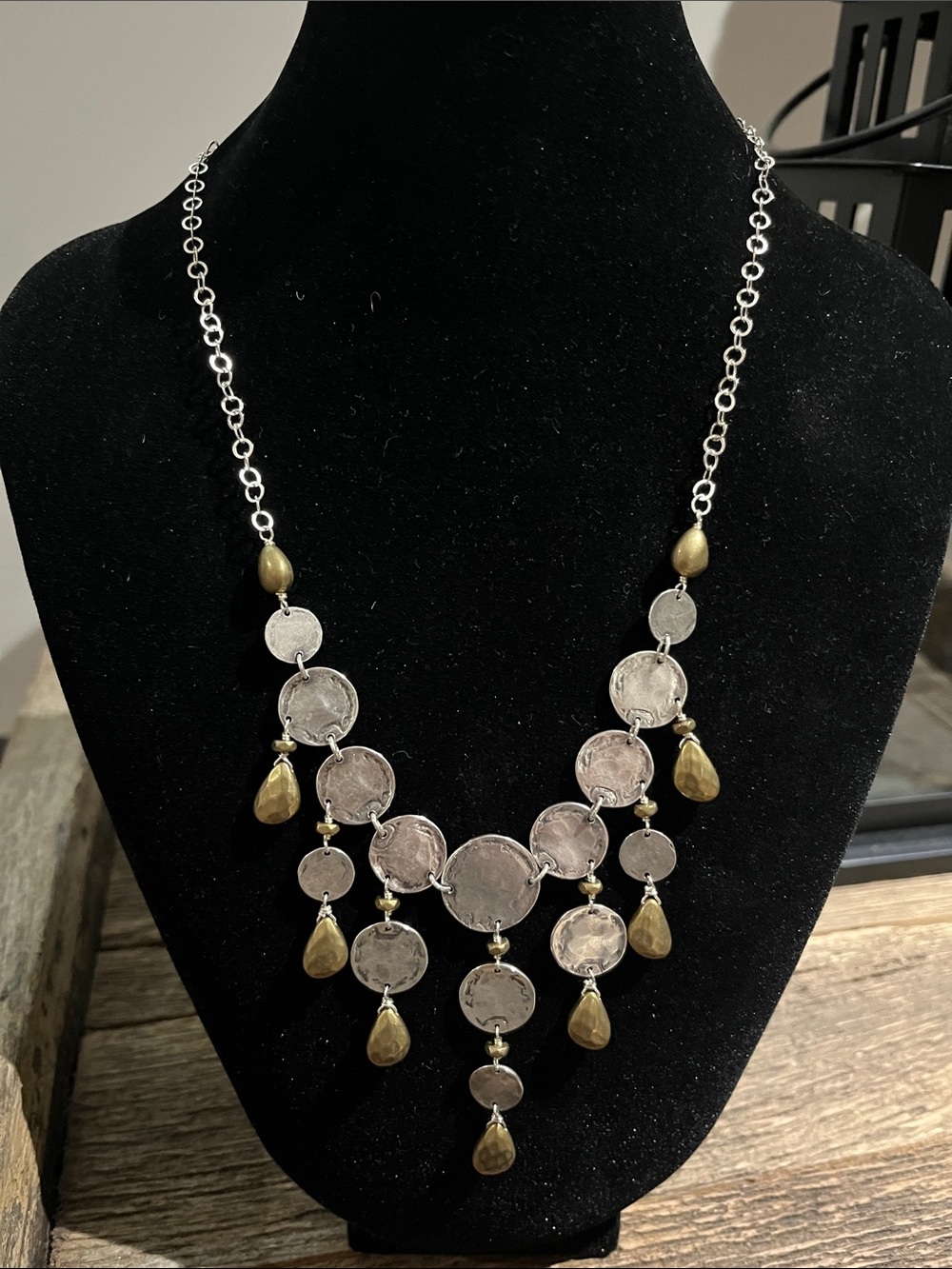 RARE FIND | Silpada Wide Array Necklace | N3450